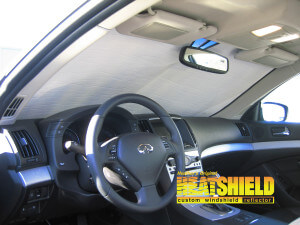 Heatshield Windshield Sun Shade for 2008 Infiniti G37 (interior view)