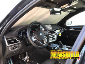 Heatshield Windshield Sun Shade for 2018 BMW 7-Series (G11) (interior view)